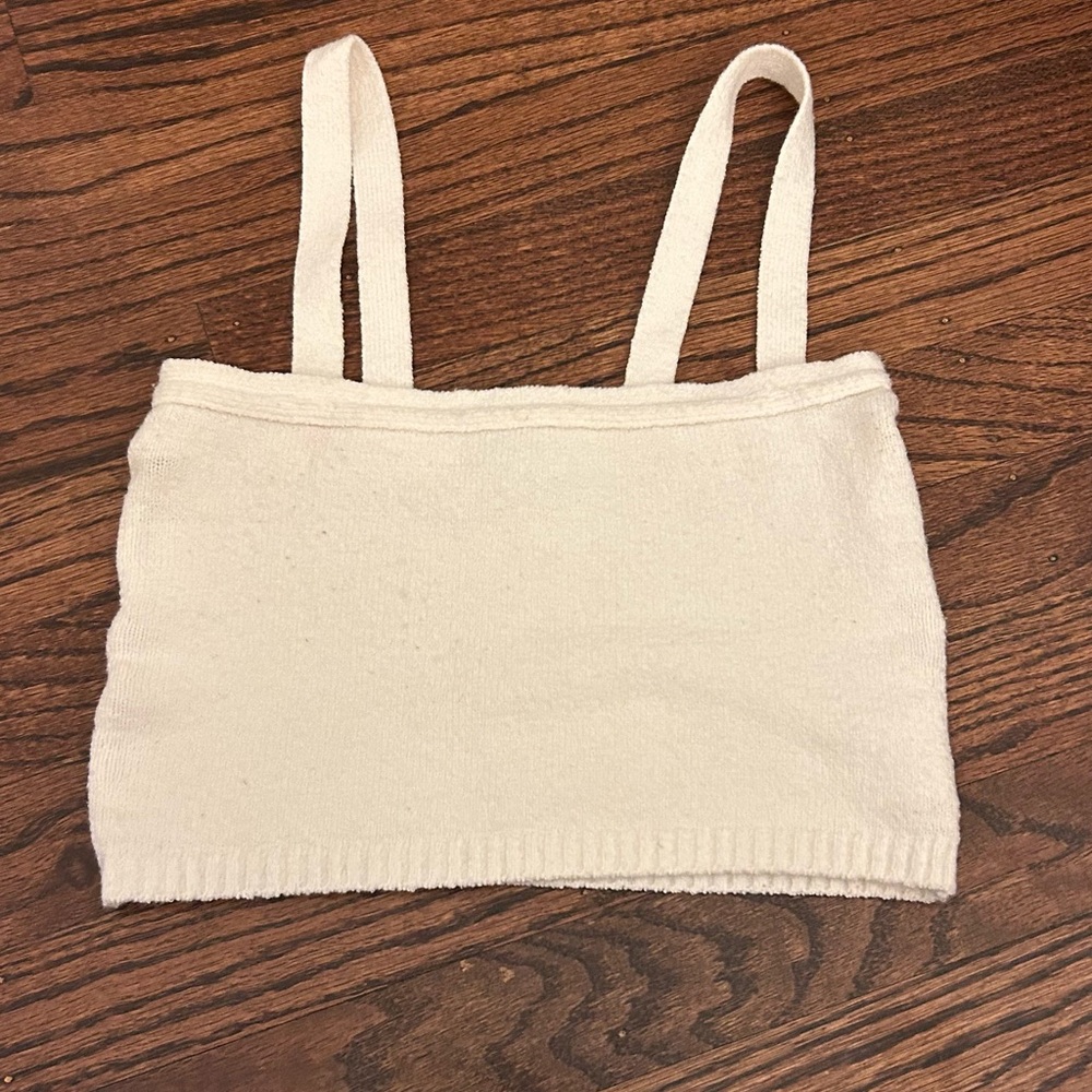 white knit top